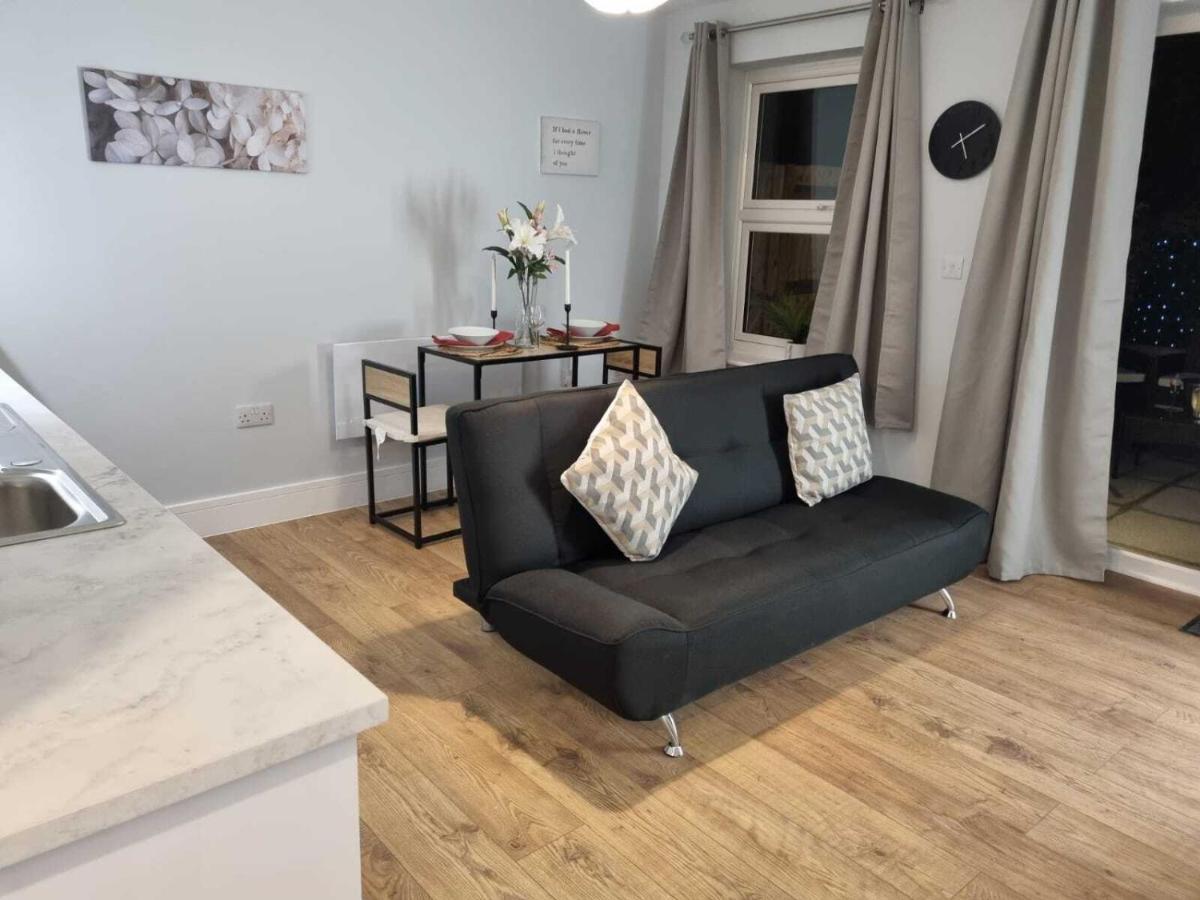 Serene Getaway Apartments Мейдстън Екстериор снимка